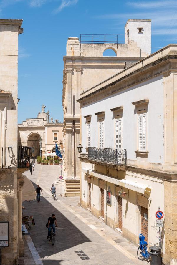 Palazzo Charlie Bed and Breakfast Lecce Eksteriør billede